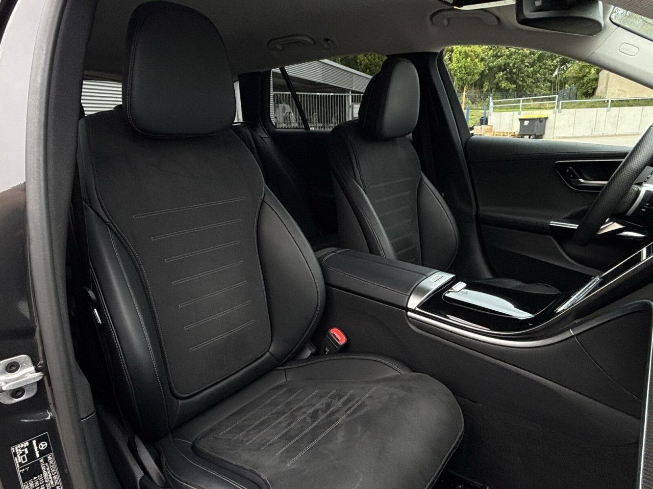 Mercedes-Benz C-Klasse – Bild 16