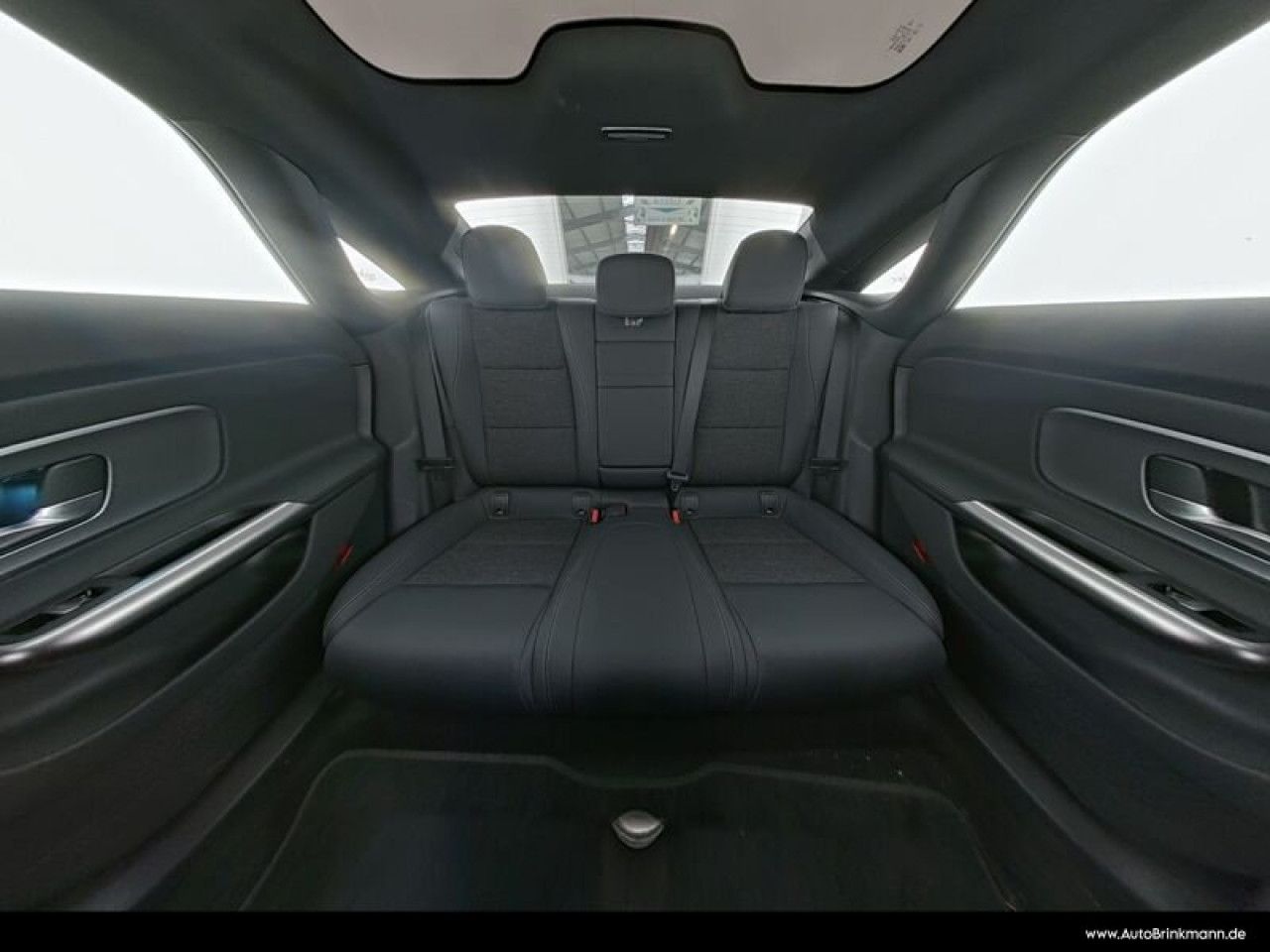 Mercedes-Benz CLA – Bild 8