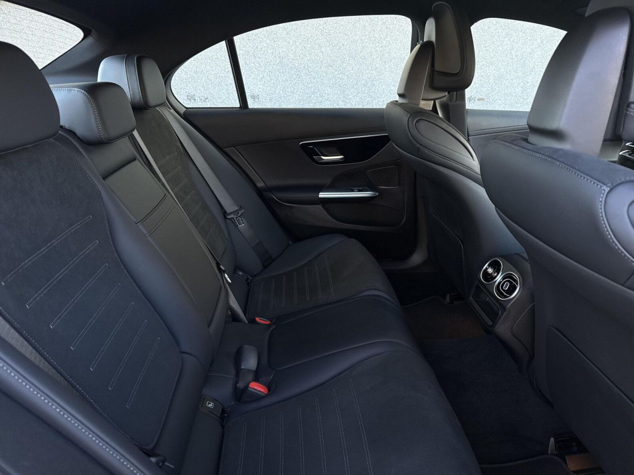 Zdjęcie pojazdu 5 / 5