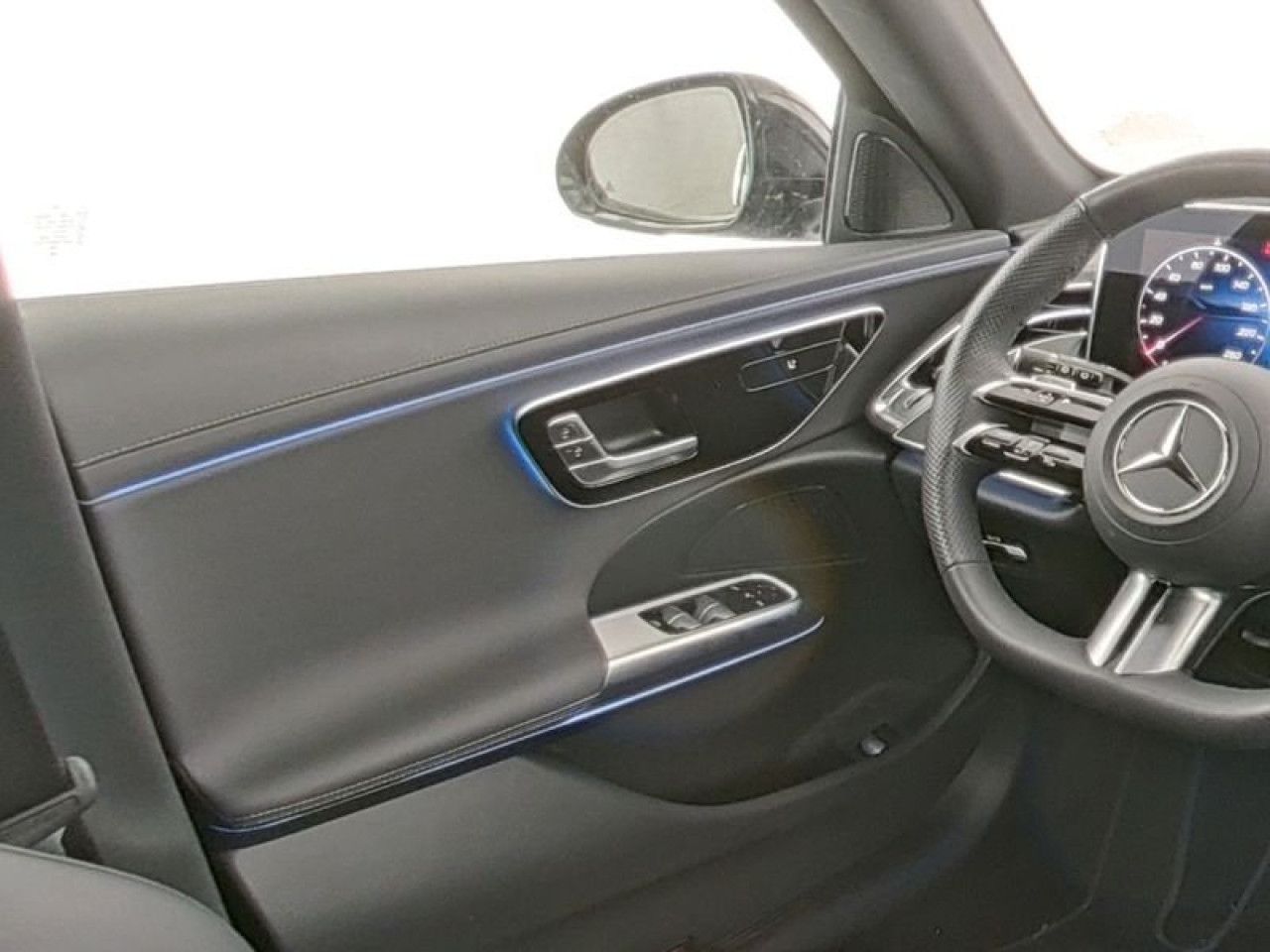 Mercedes-Benz E-Klasse – Bild 9
