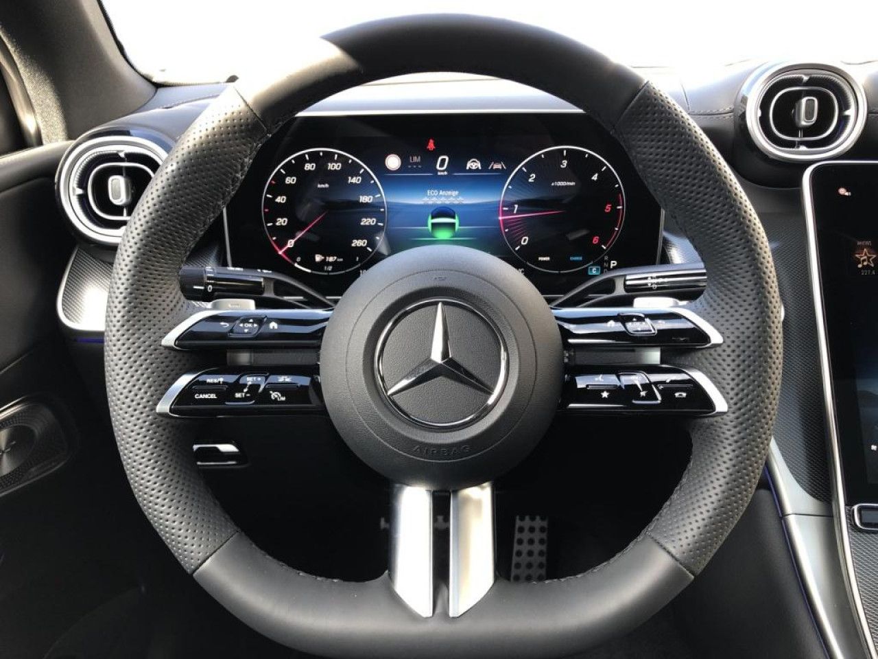 Mercedes-Benz GLC – Bild 10