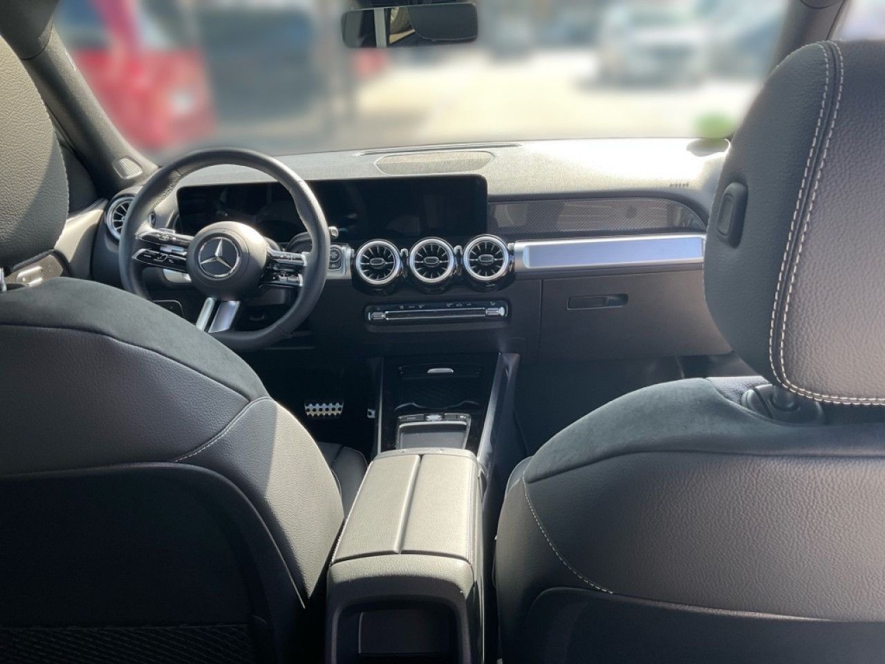 Mercedes-Benz GLB – Bild 11