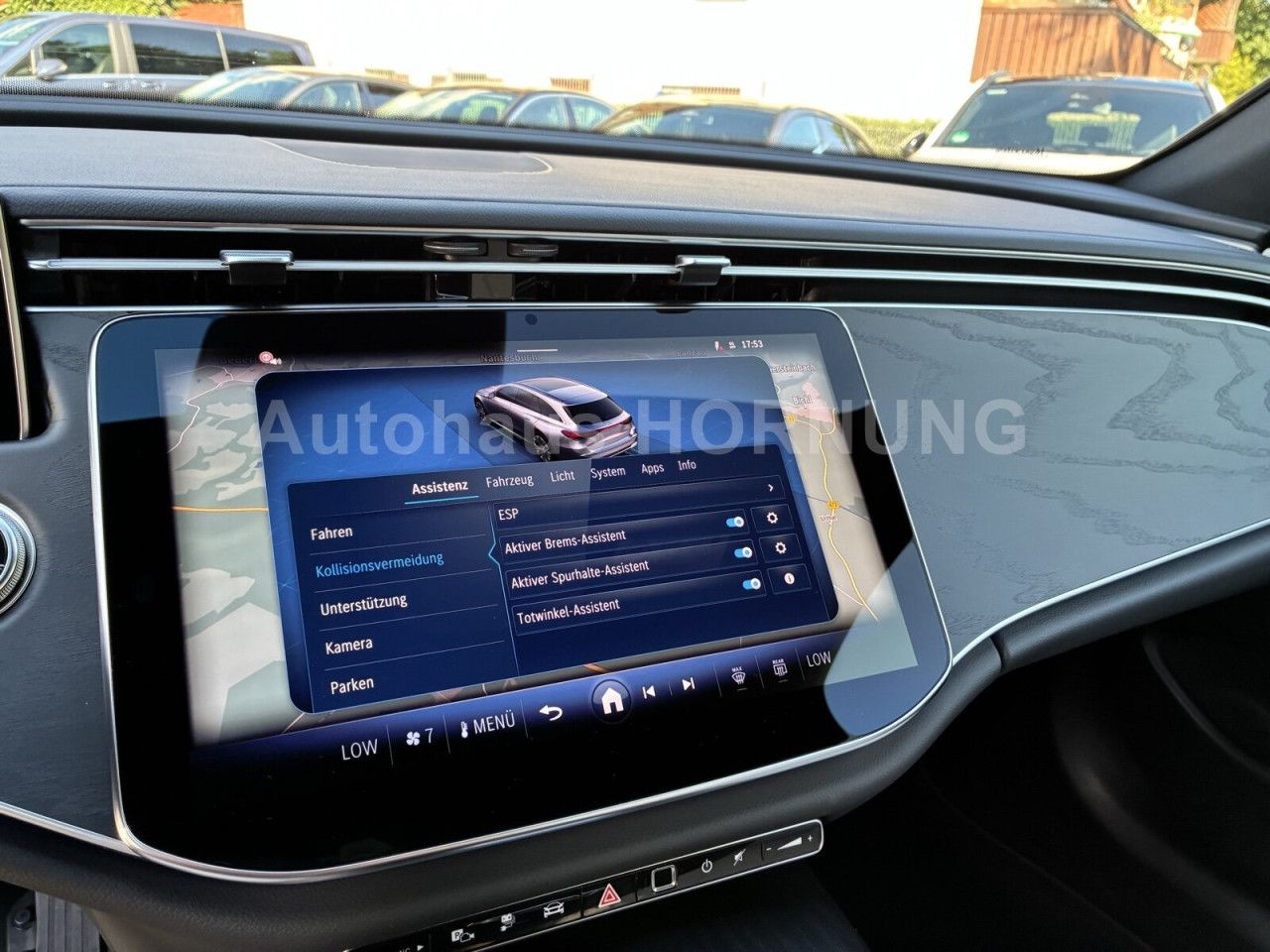 Mercedes-Benz E-Klasse – Bild 12
