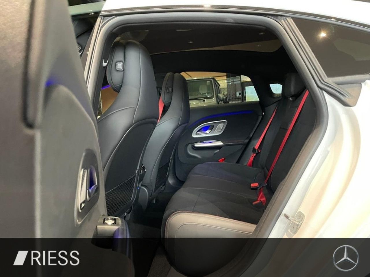 Mercedes-Benz CLA – Bild 4