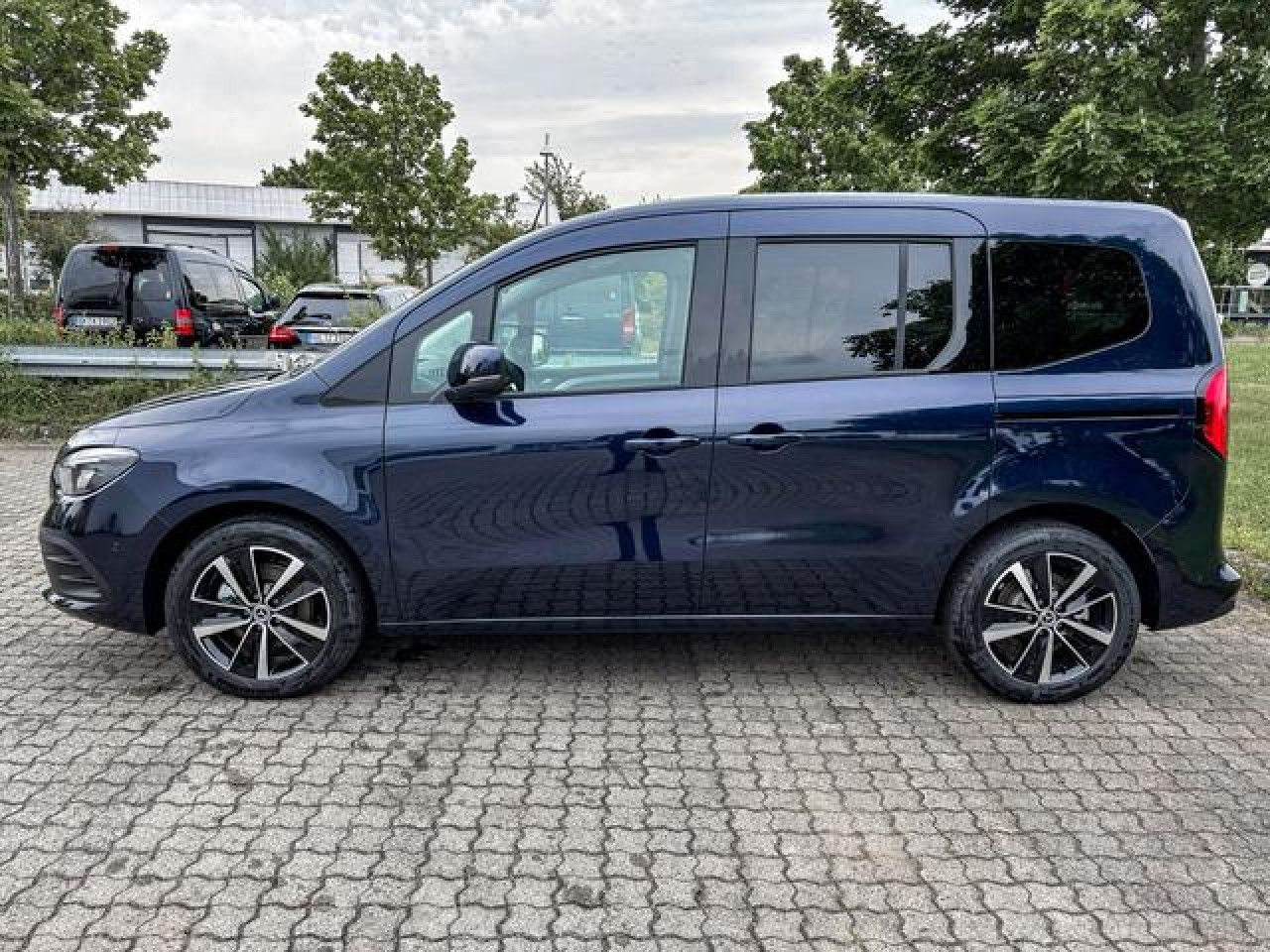 Fahrzeugbild 7 / 16