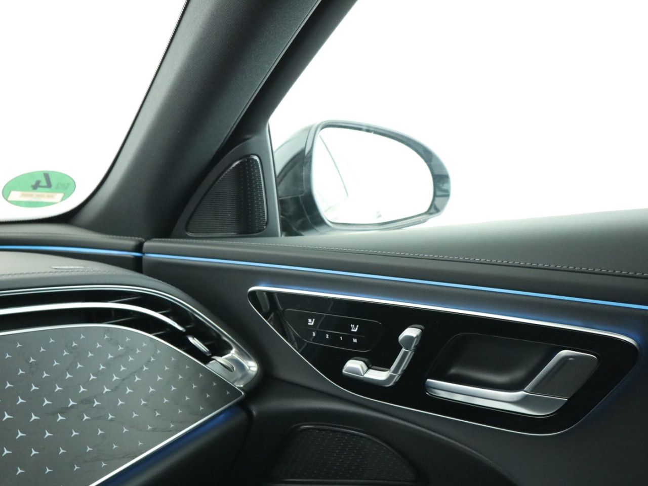 Mercedes-Benz E-Klasse – Bild 16
