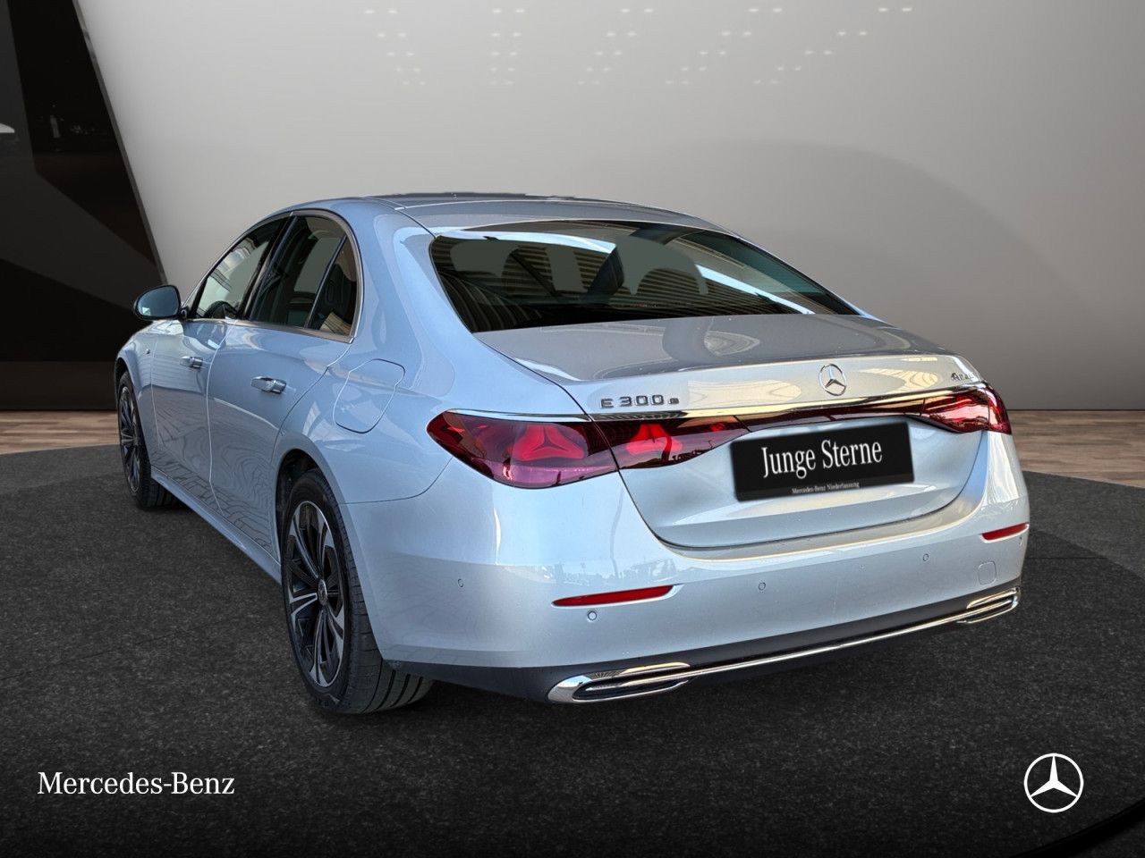 Mercedes-Benz E-Klasse – Bild 7