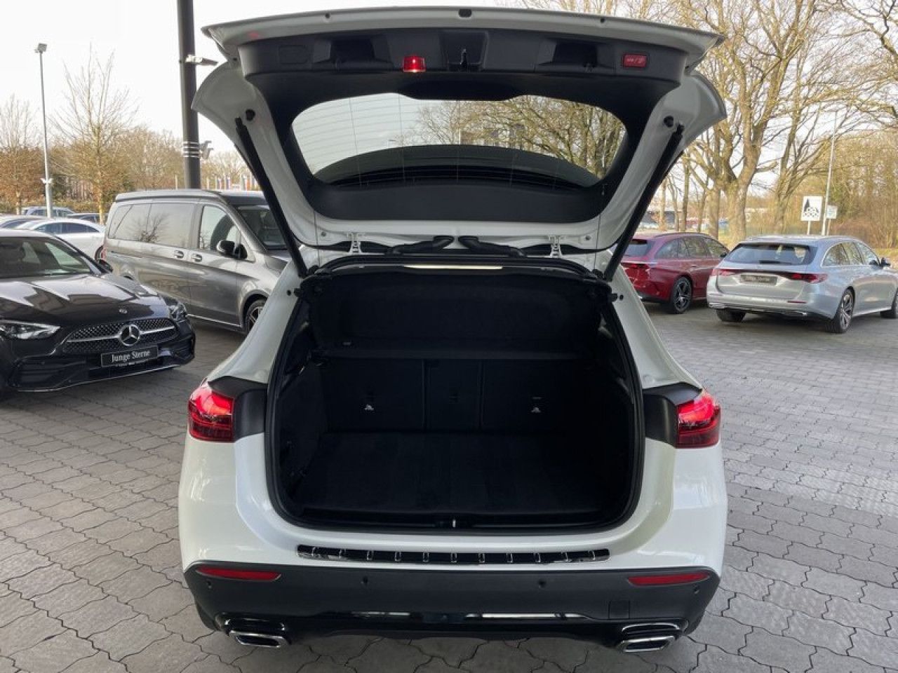 Fahrzeugbild 11 / 12