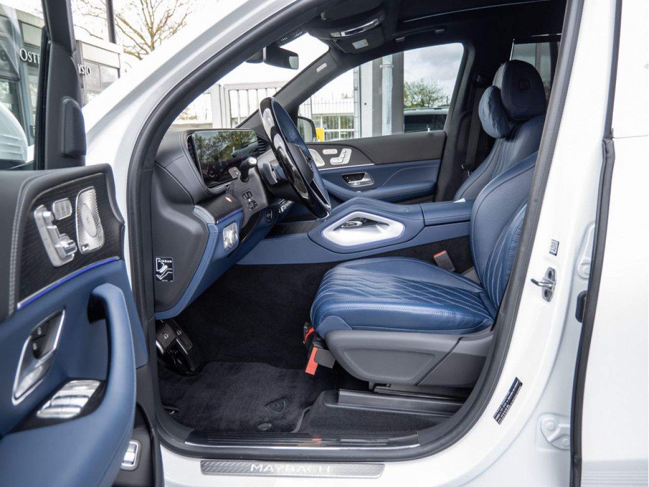 Mercedes-Benz GLS – Bild 15
