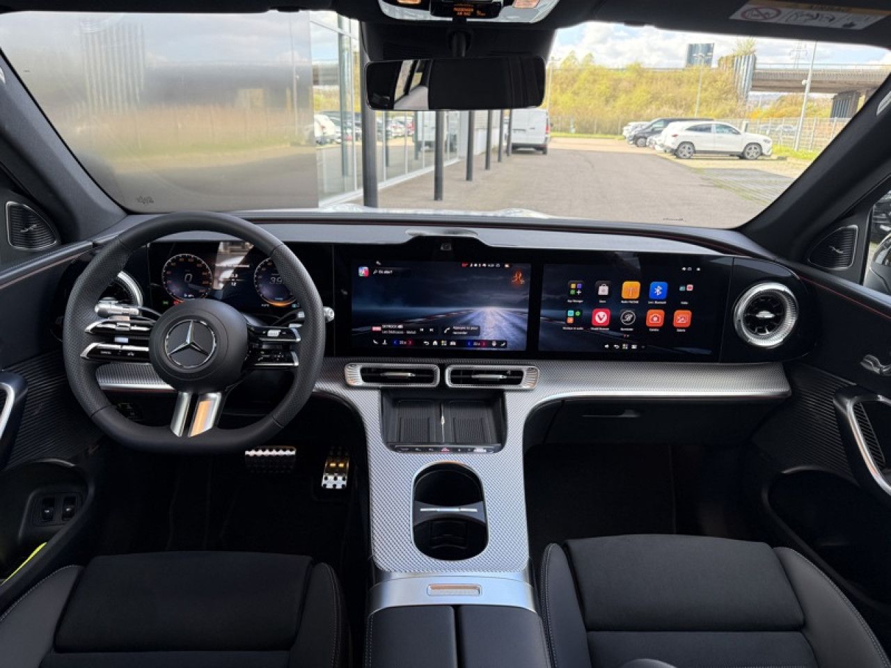 Photo du v&eacute;hicule 9 / 18