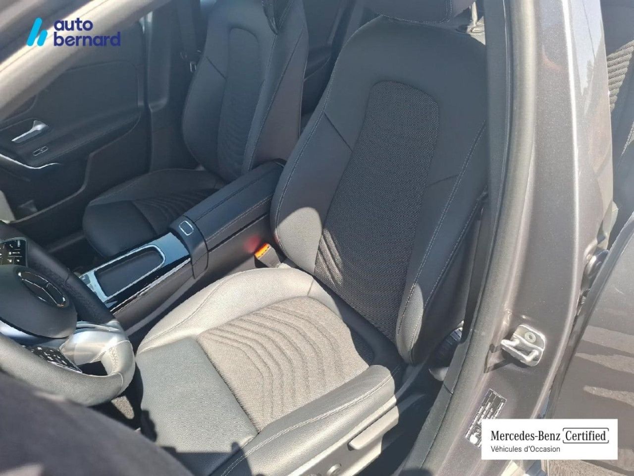Photo du véhicule 9 / 18