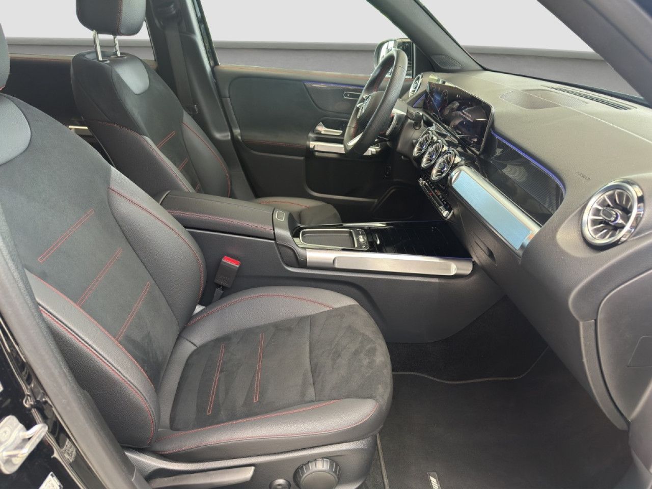 Mercedes-Benz GLB – Bild 22