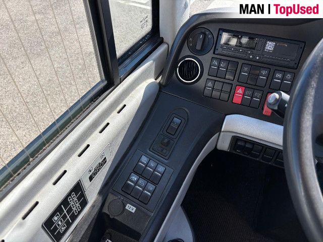 MAN Lion's Coach R10 13