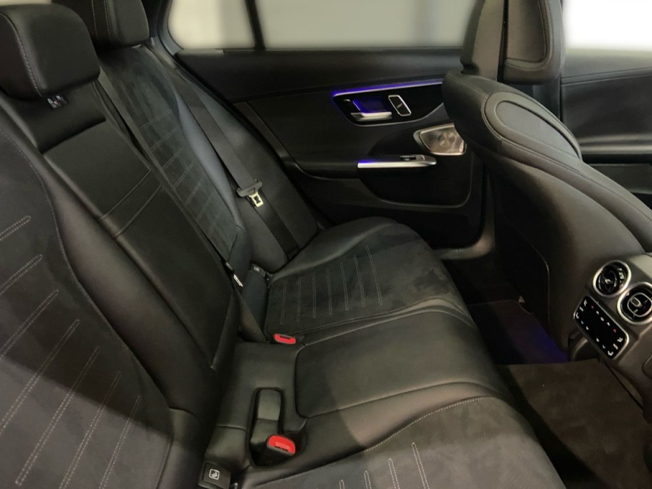 Mercedes-Benz C-Klasse – Bild 11