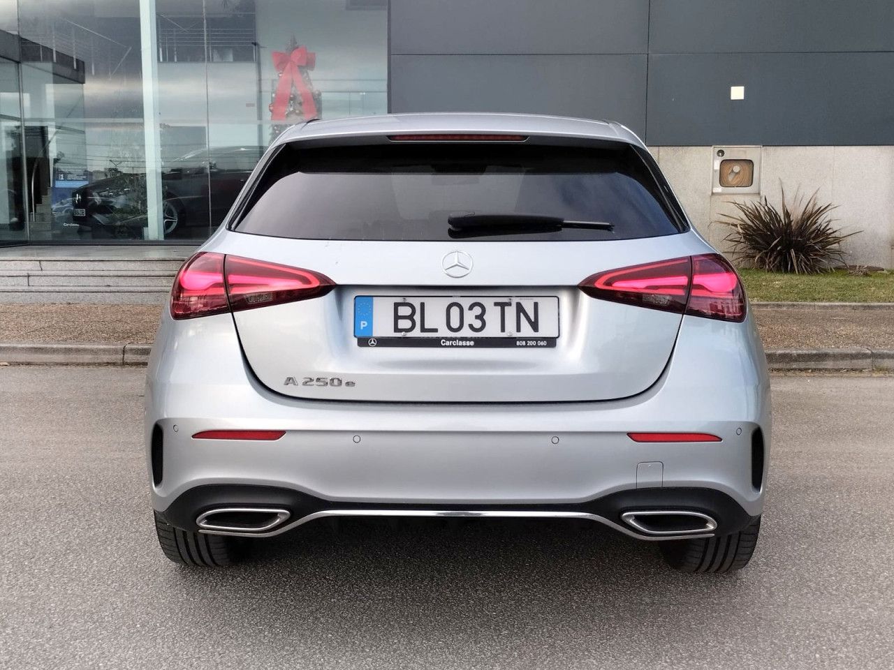 Imagem do ve&iacute;culo 7 / 12