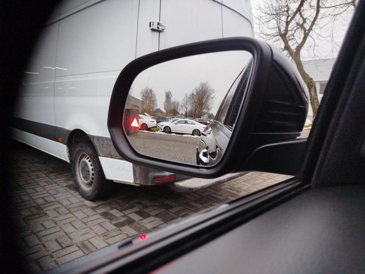 Zdjęcie pojazdu 11 / 28