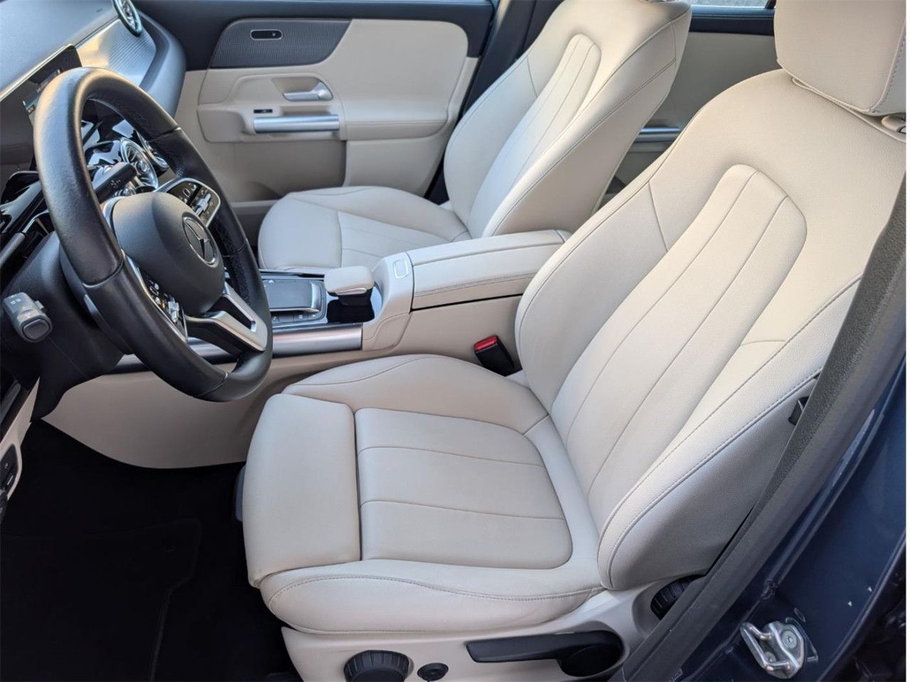 Fahrzeugbild 16 / 25