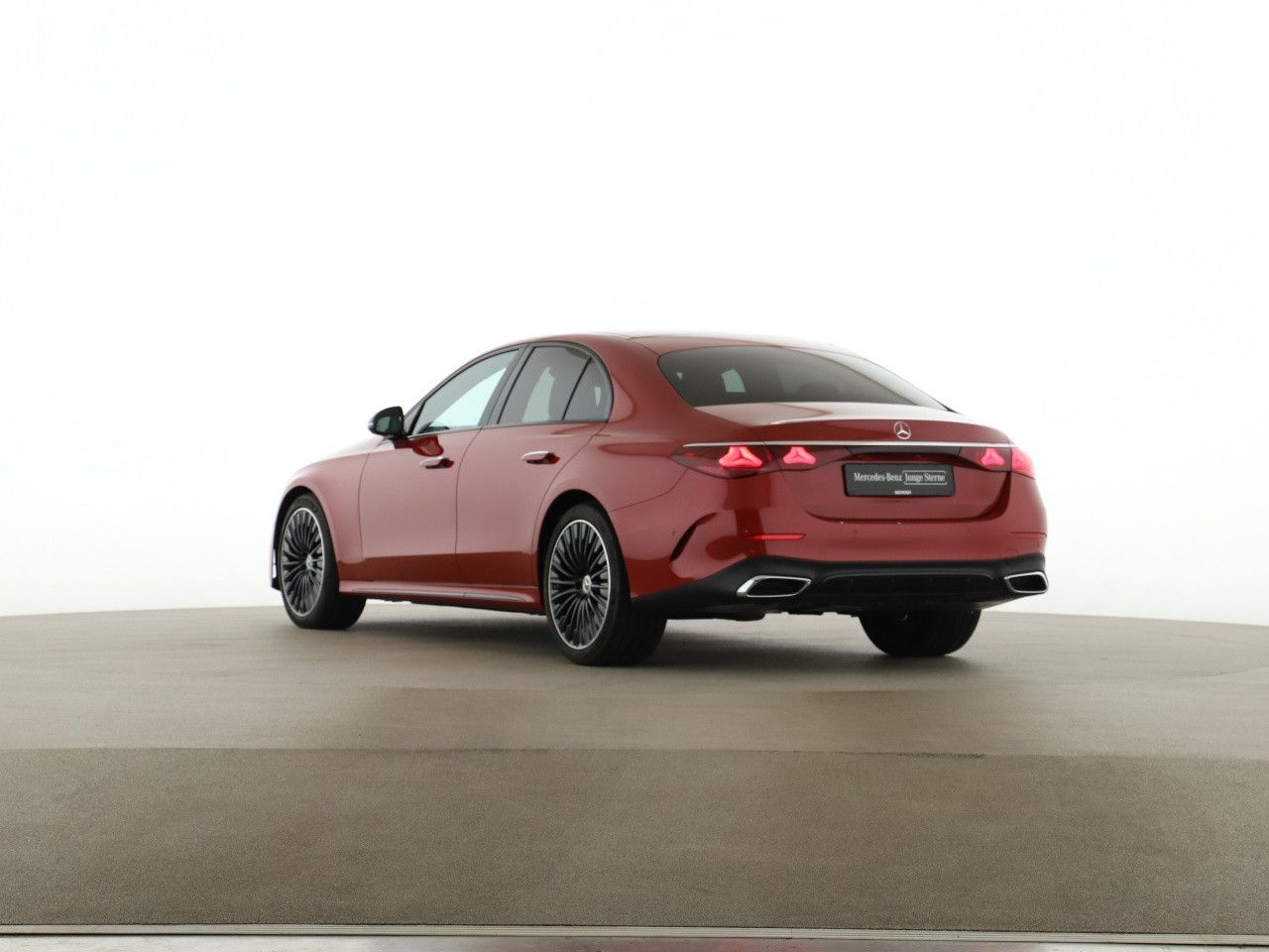 Mercedes-Benz E-Klasse – Bild 3