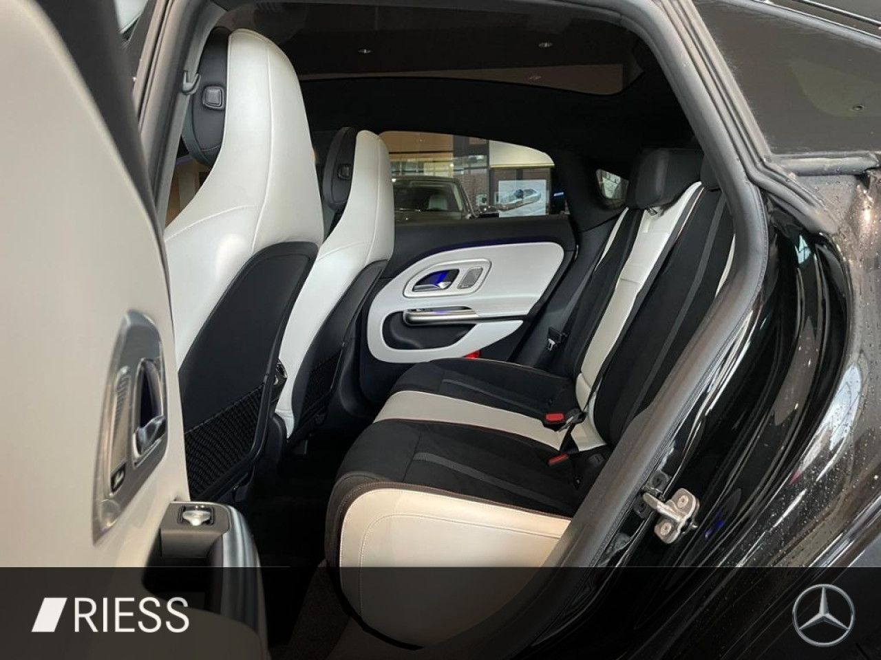 Mercedes-Benz CLA – Bild 4