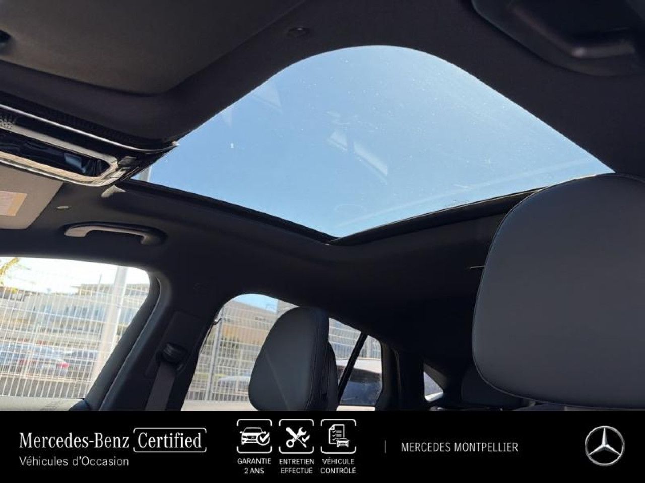 Photo du v&eacute;hicule 12 / 18