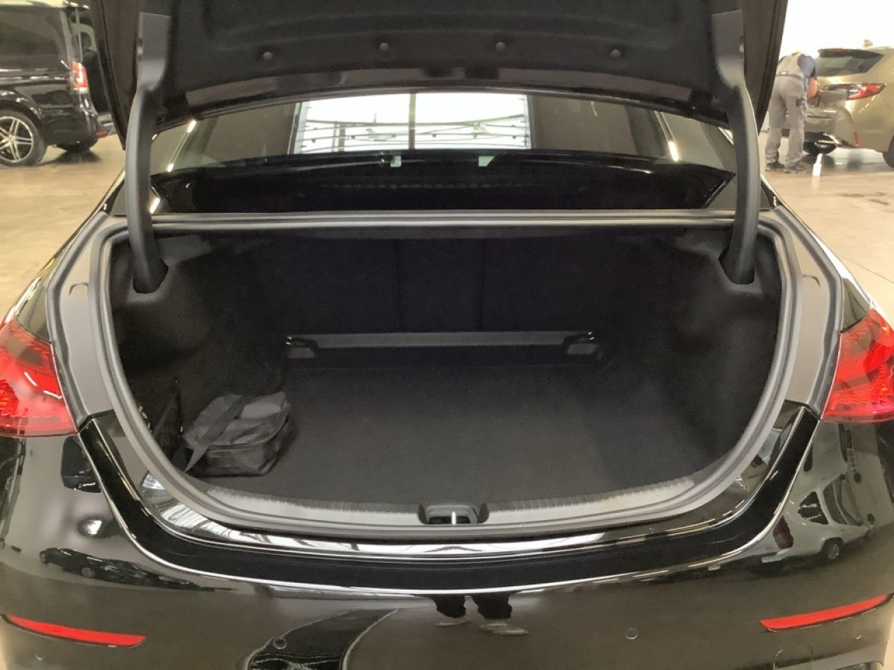Mercedes-Benz C-Klasse – Bild 15