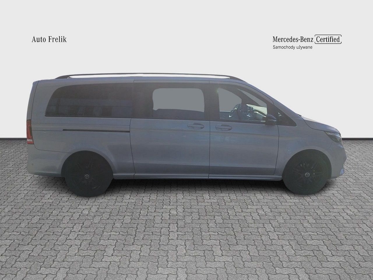 Zdjęcie pojazdu 6 / 12