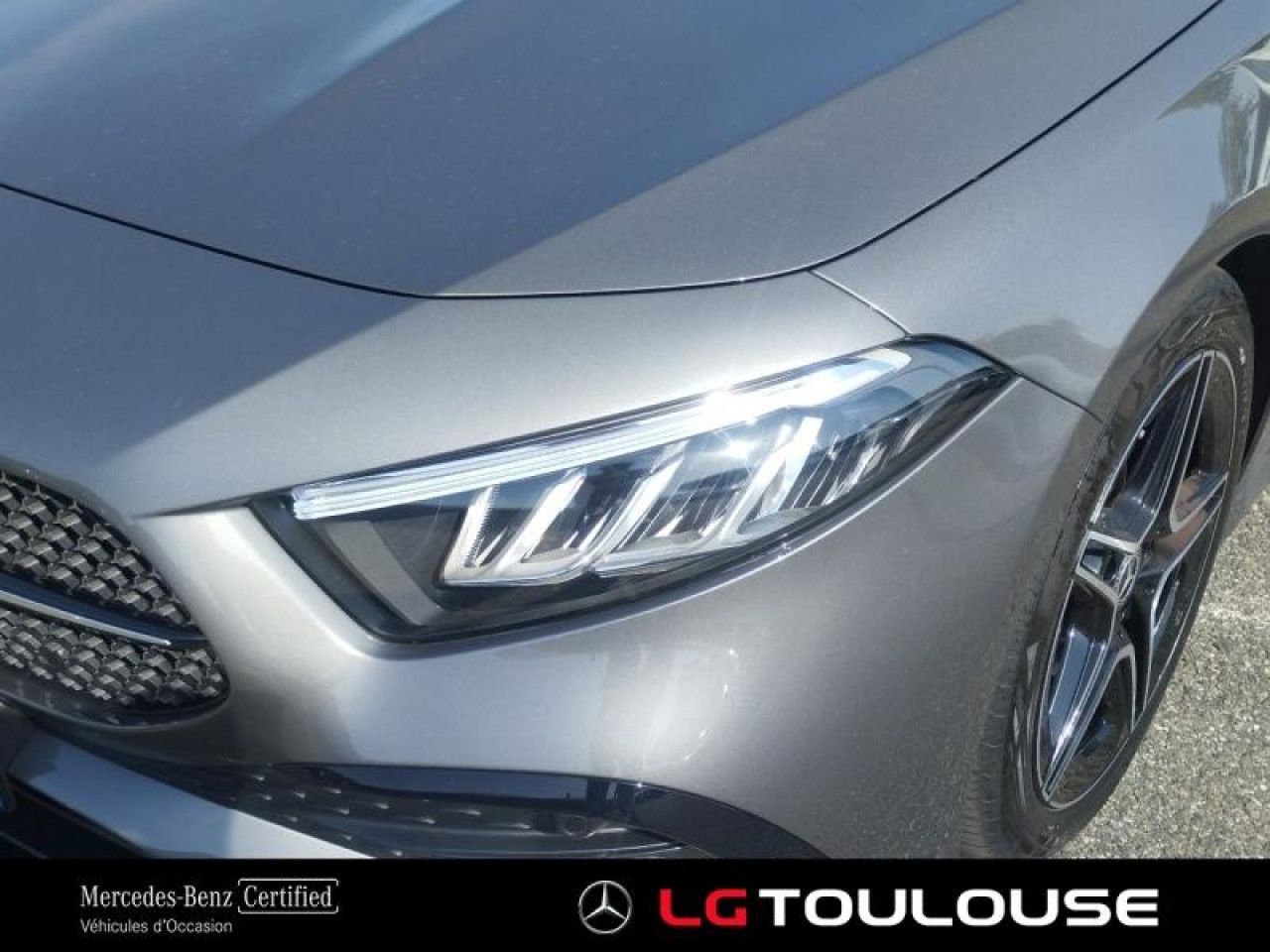 Photo du v&eacute;hicule 16 / 18