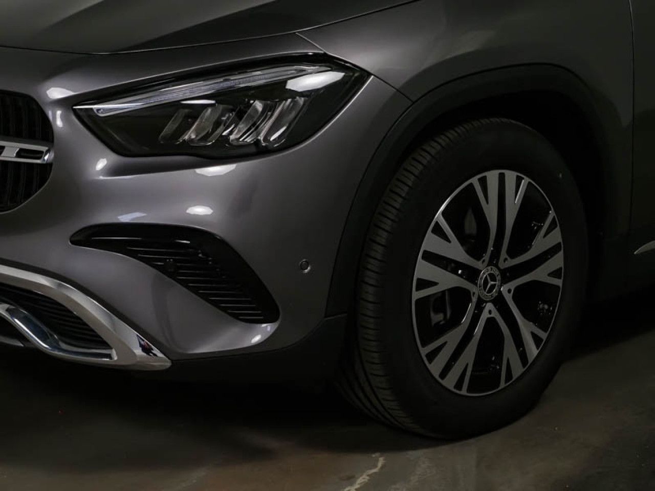 Mercedes-Benz GLA – Bild 2