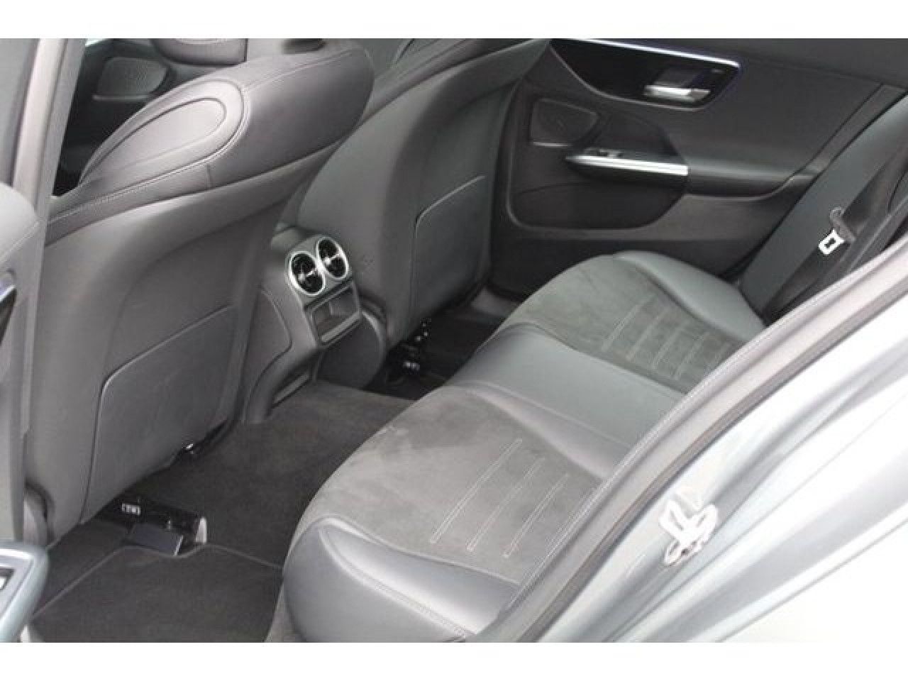 Mercedes-Benz C-Klasse – Bild 7