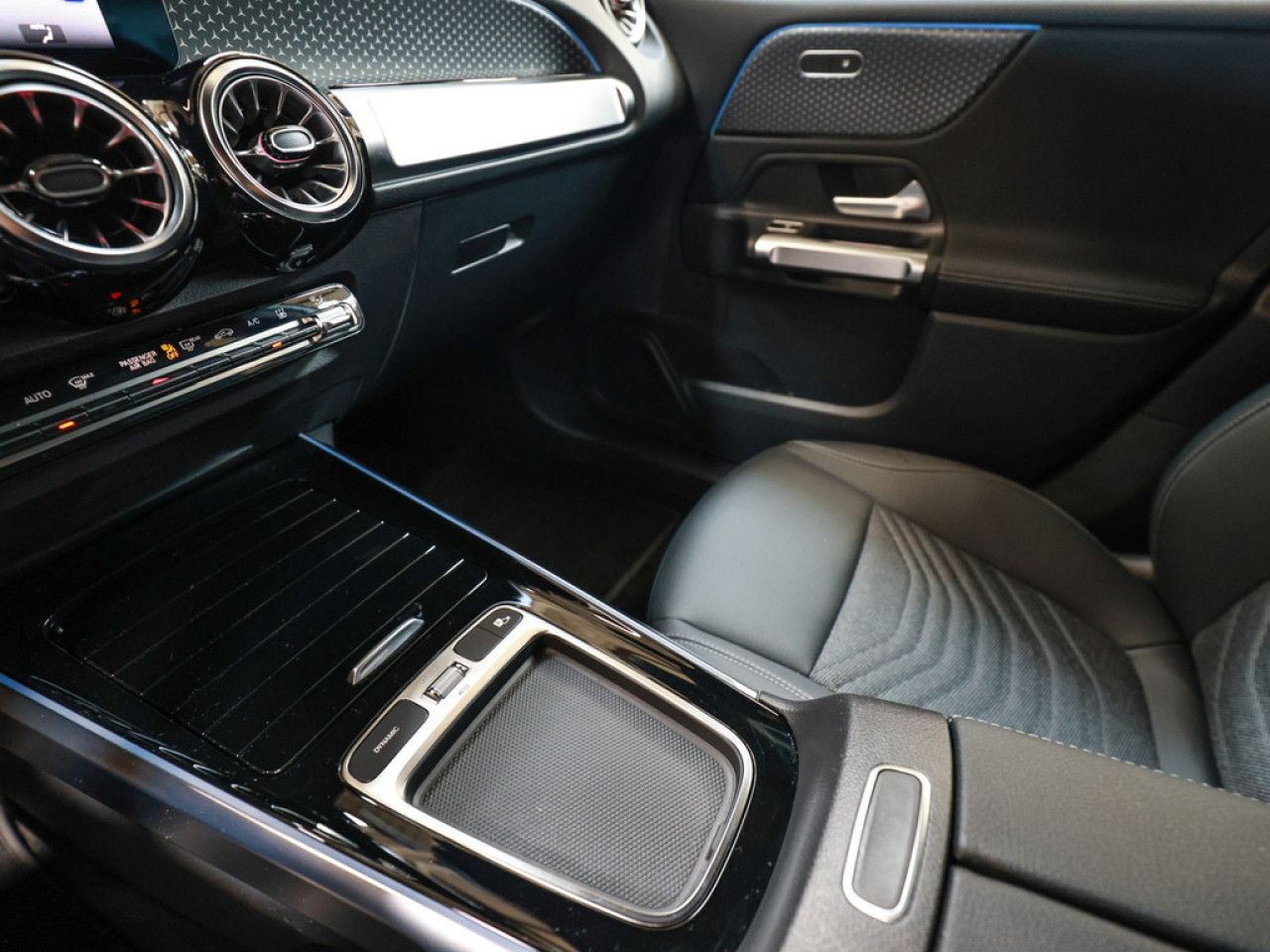 Mercedes-Benz EQB – Bild 17