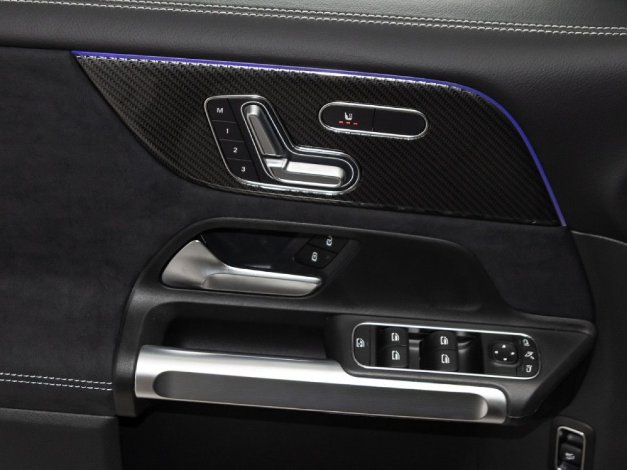 Mercedes-Benz GLB – Bild 16