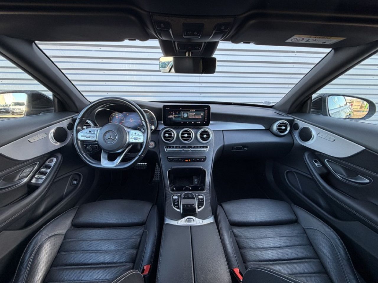 Photo du véhicule 10 / 18