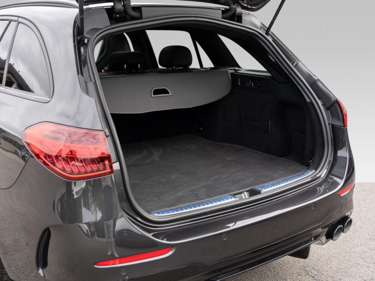 Mercedes-Benz C-Klasse – Bild 8