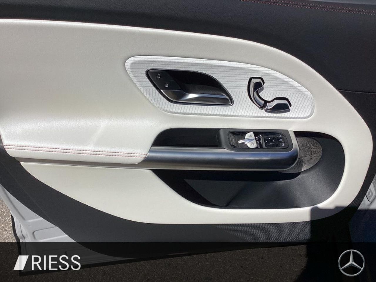Mercedes-Benz GLB – Bild 5
