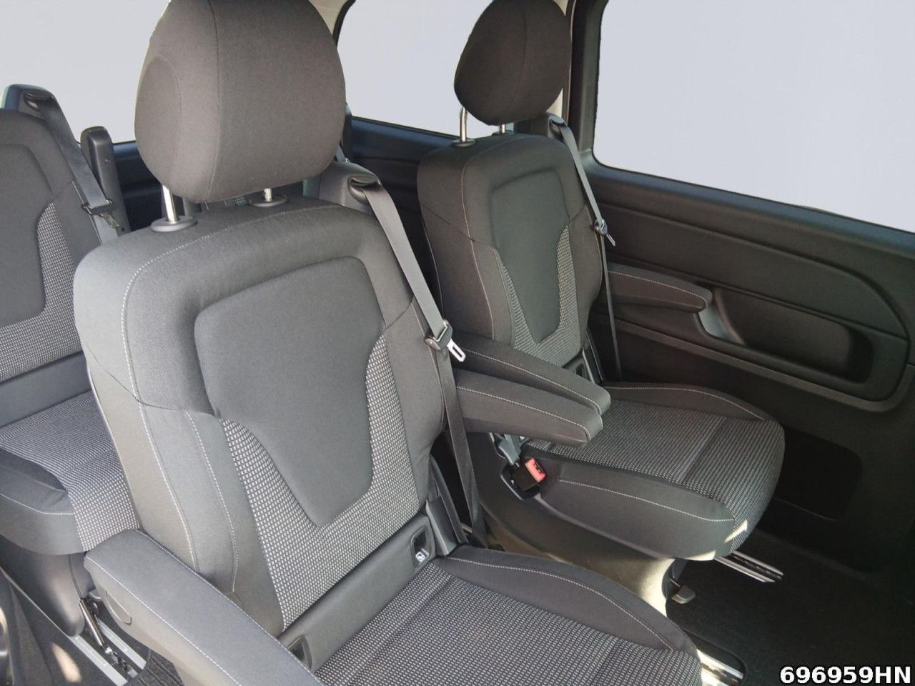 Fahrzeugbild 13 / 15