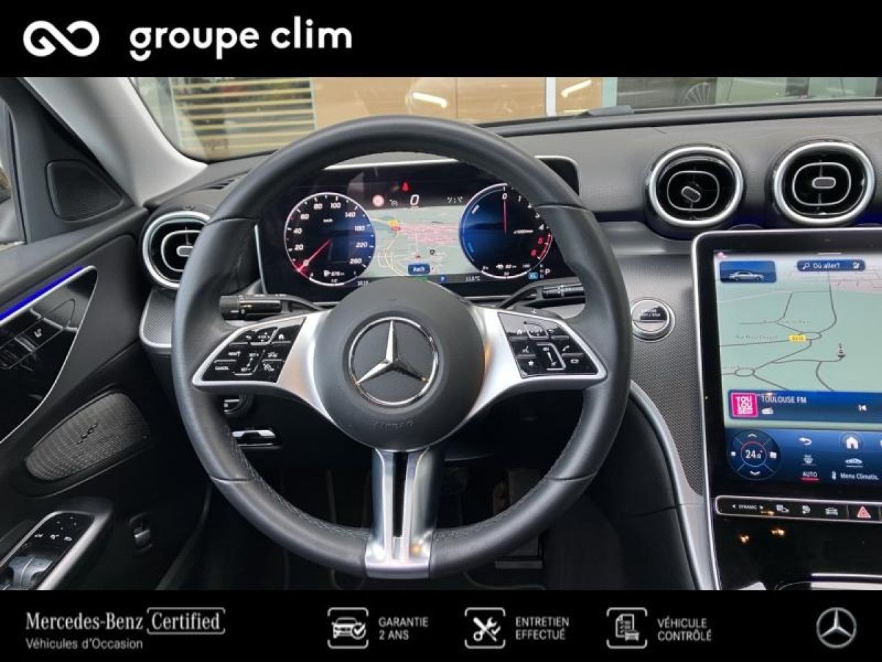 Photo du v&eacute;hicule 8 / 18