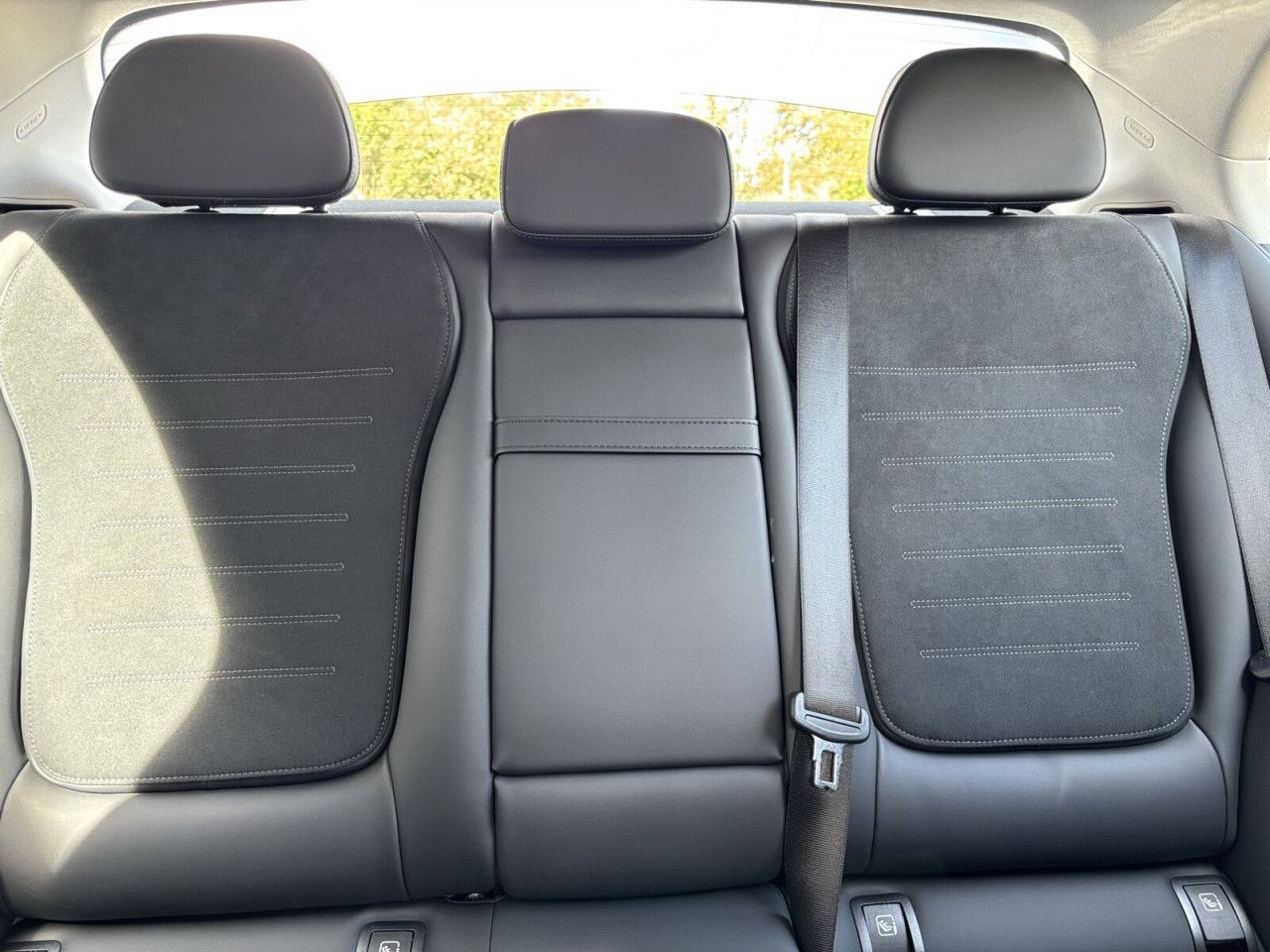 Mercedes-Benz C-Klasse – Bild 19
