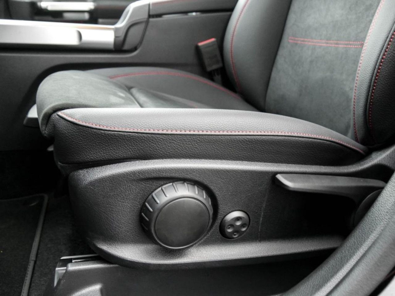 Mercedes-Benz GLB – Bild 18