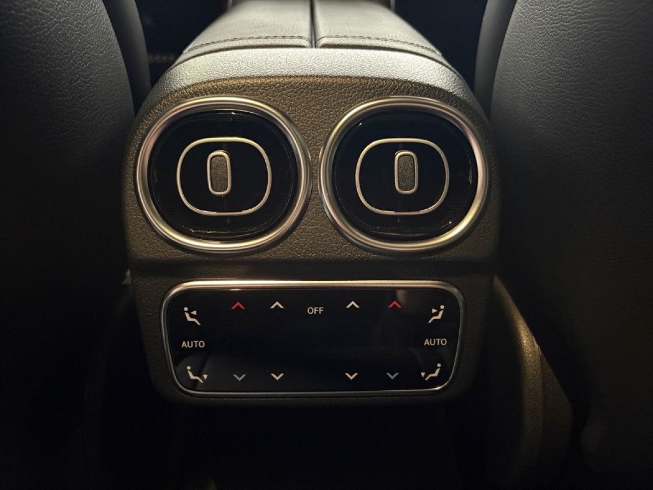 Mercedes-Benz C-Klasse – Bild 28