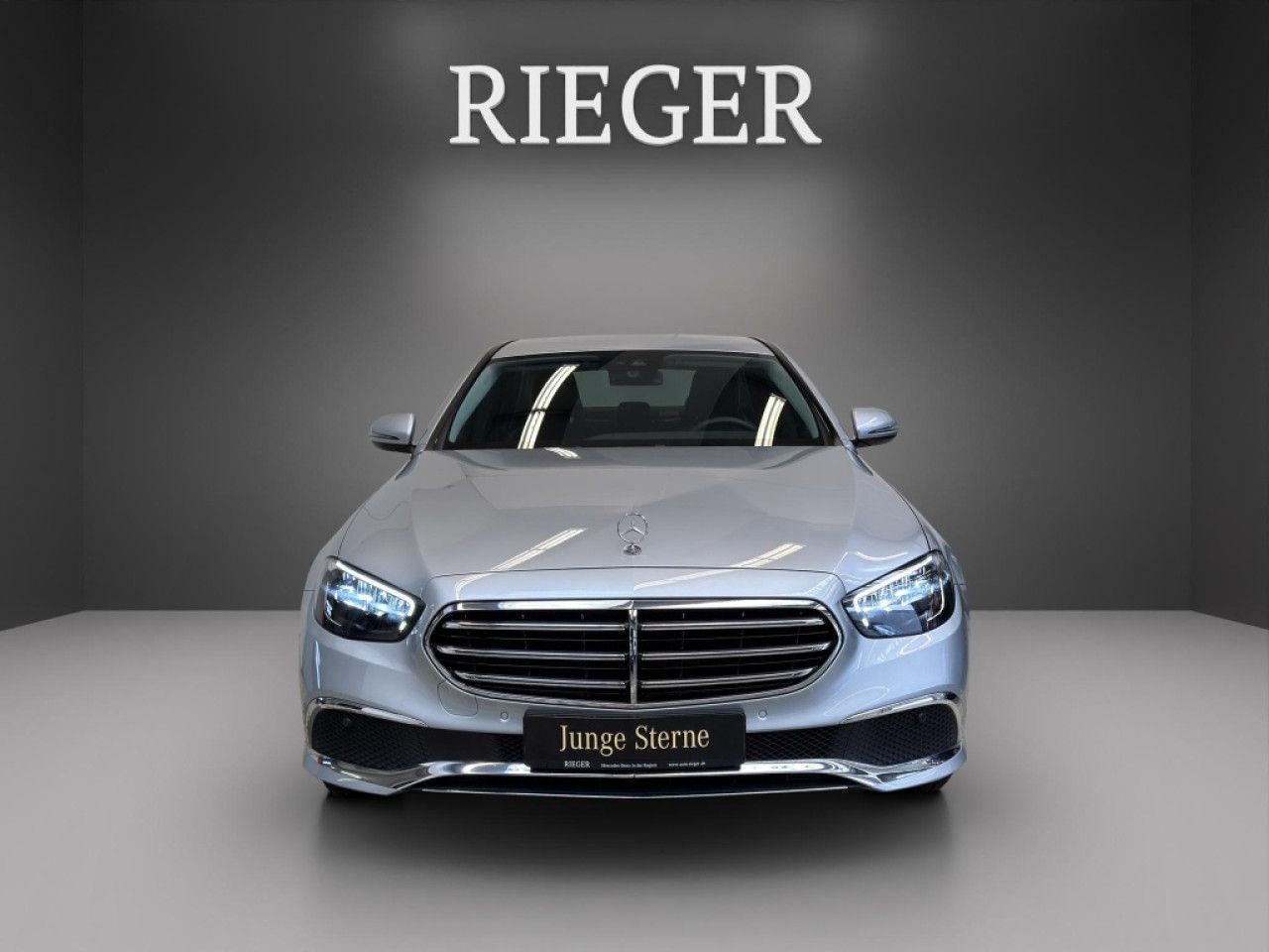 Mercedes-Benz E-Klasse – Bild 2