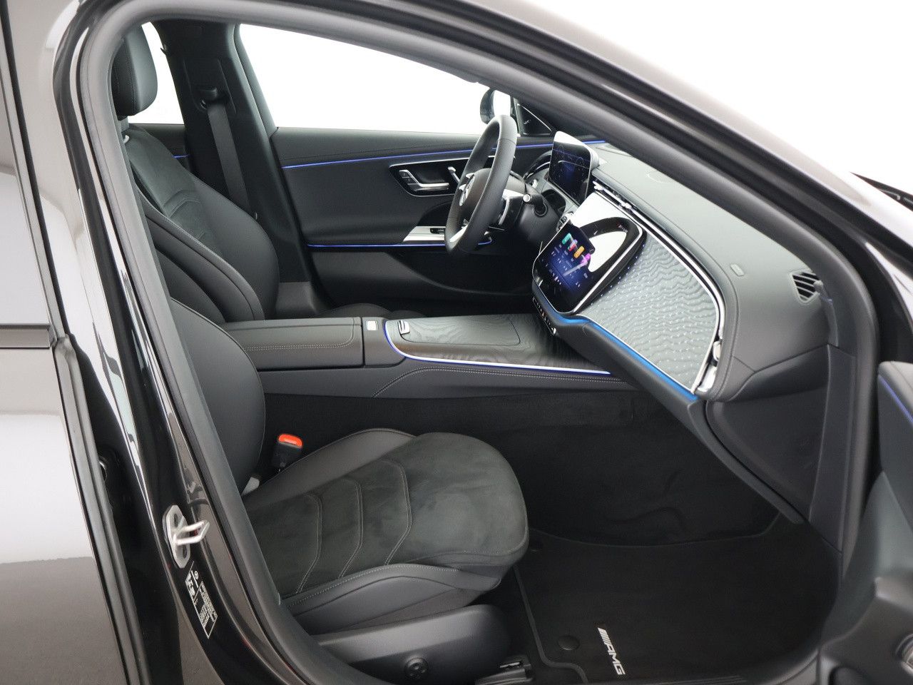 Mercedes-Benz E-Klasse – Bild 8