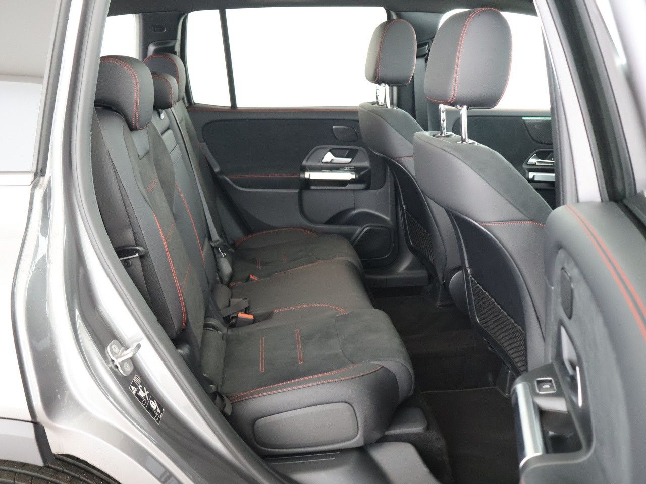 Mercedes-Benz GLB – Bild 14