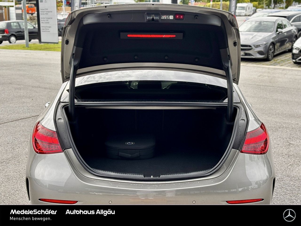 Mercedes-Benz C-Klasse – Bild 12