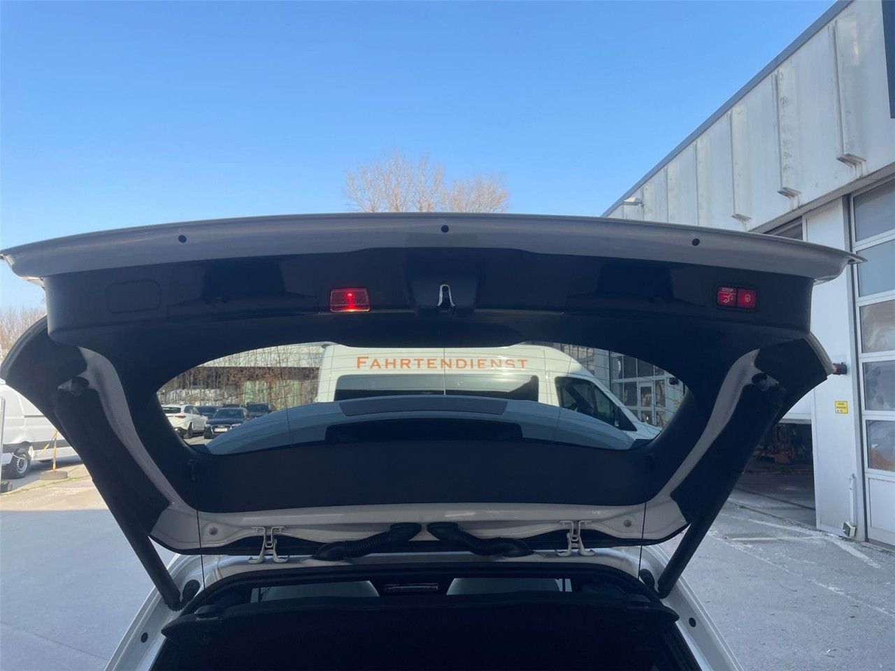 Fahrzeugbild 26 / 28