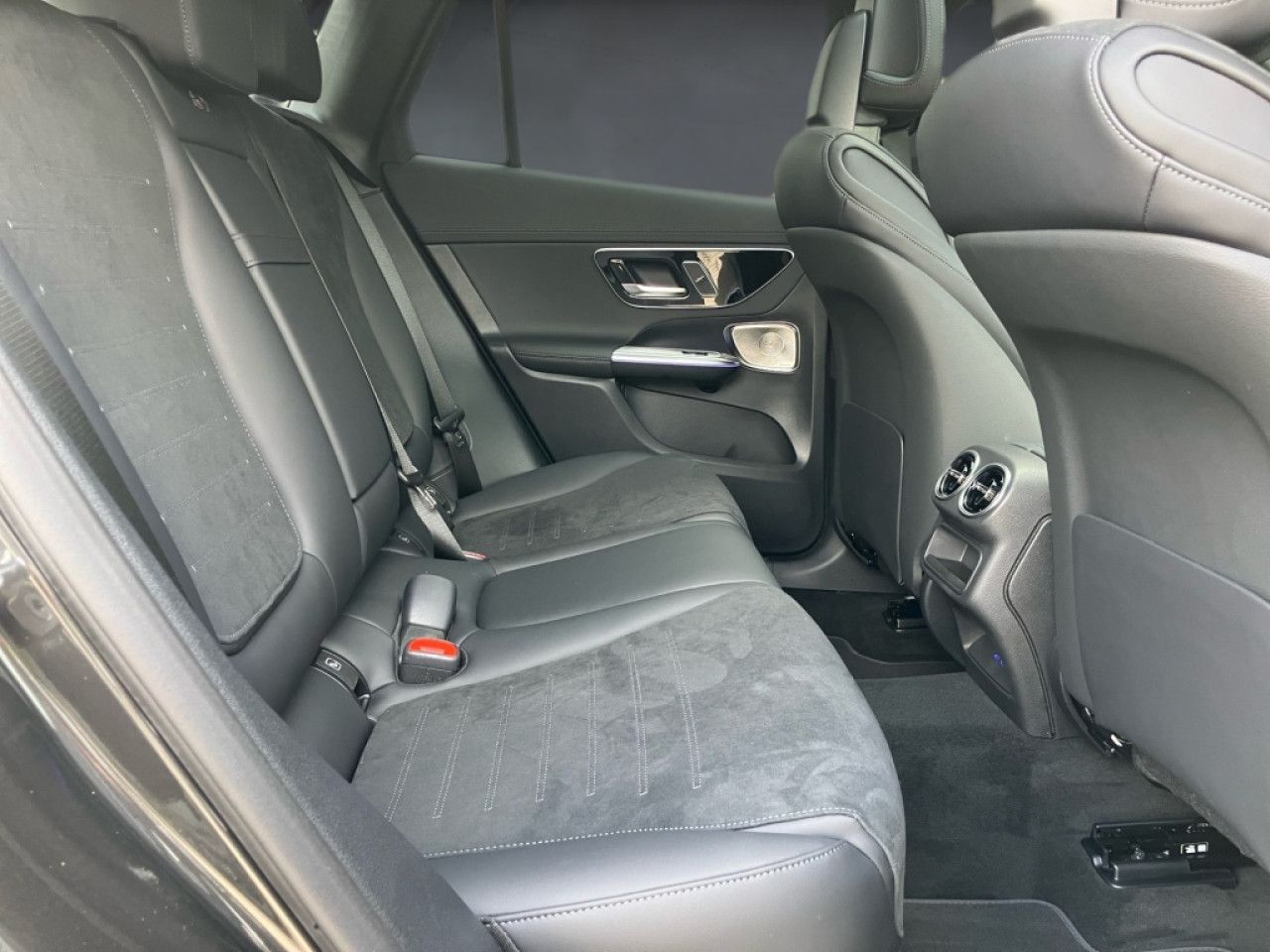 Mercedes-Benz GLC – Bild 14