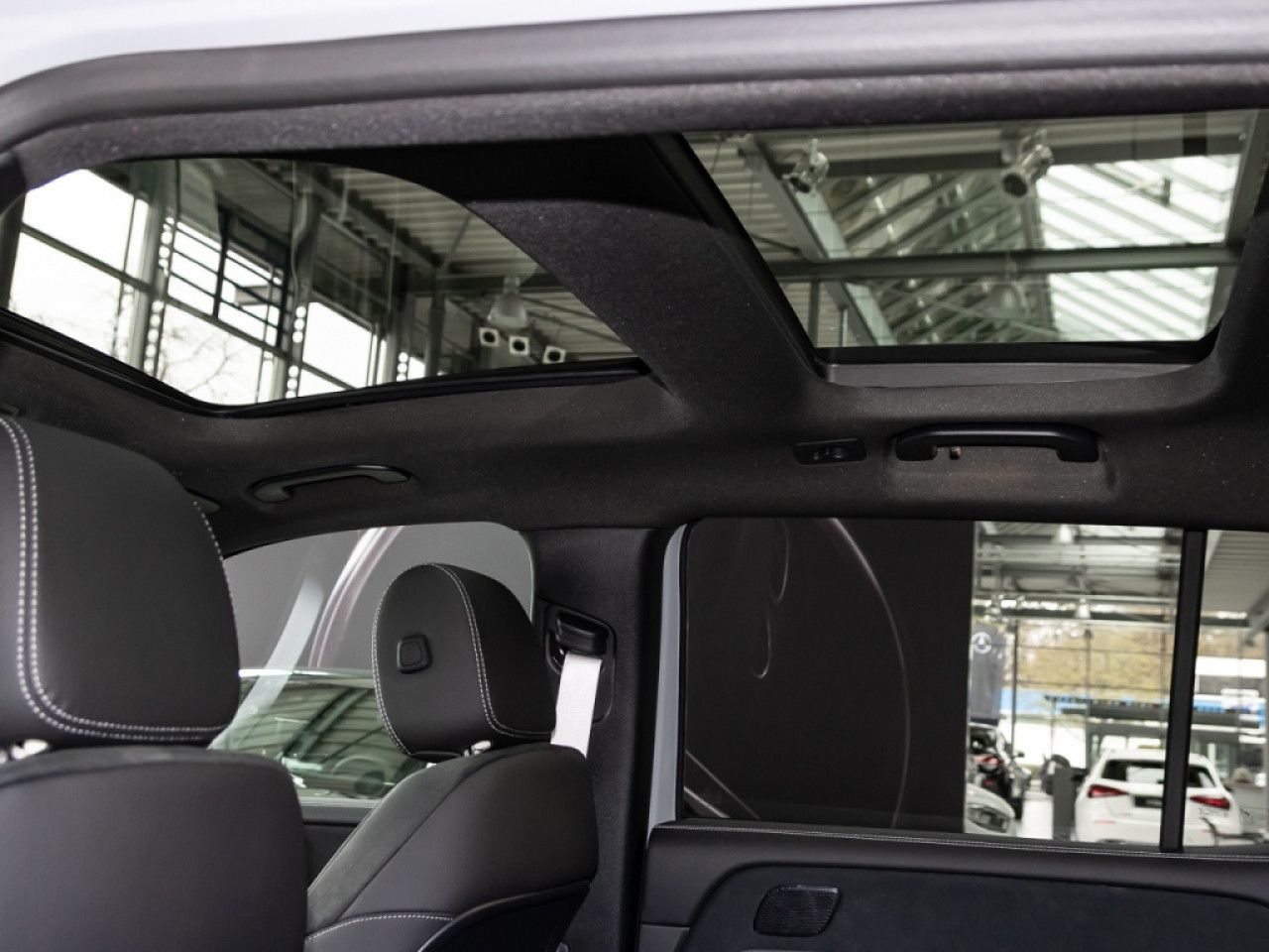Mercedes-Benz GLB – Bild 12