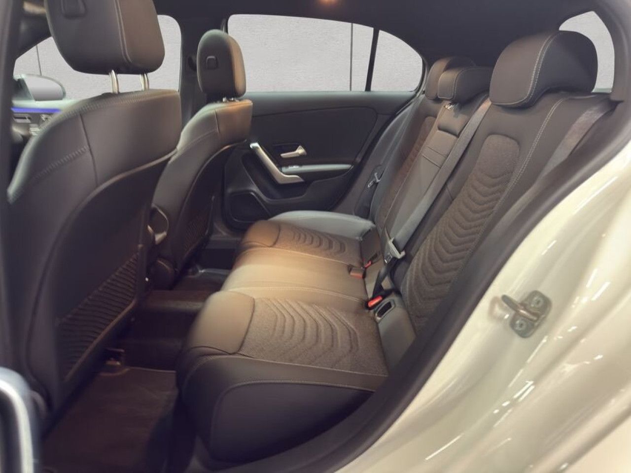 Fahrzeugbild 18 / 25