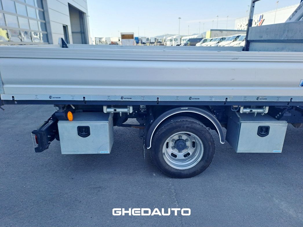 IVECO | DAILY 35C18 3.0 RIBALTABILE CON GRU E RADIOCOMANDO