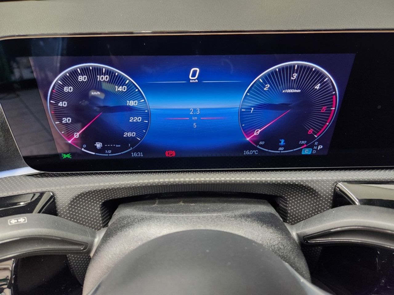 Photo du v&eacute;hicule 14 / 14