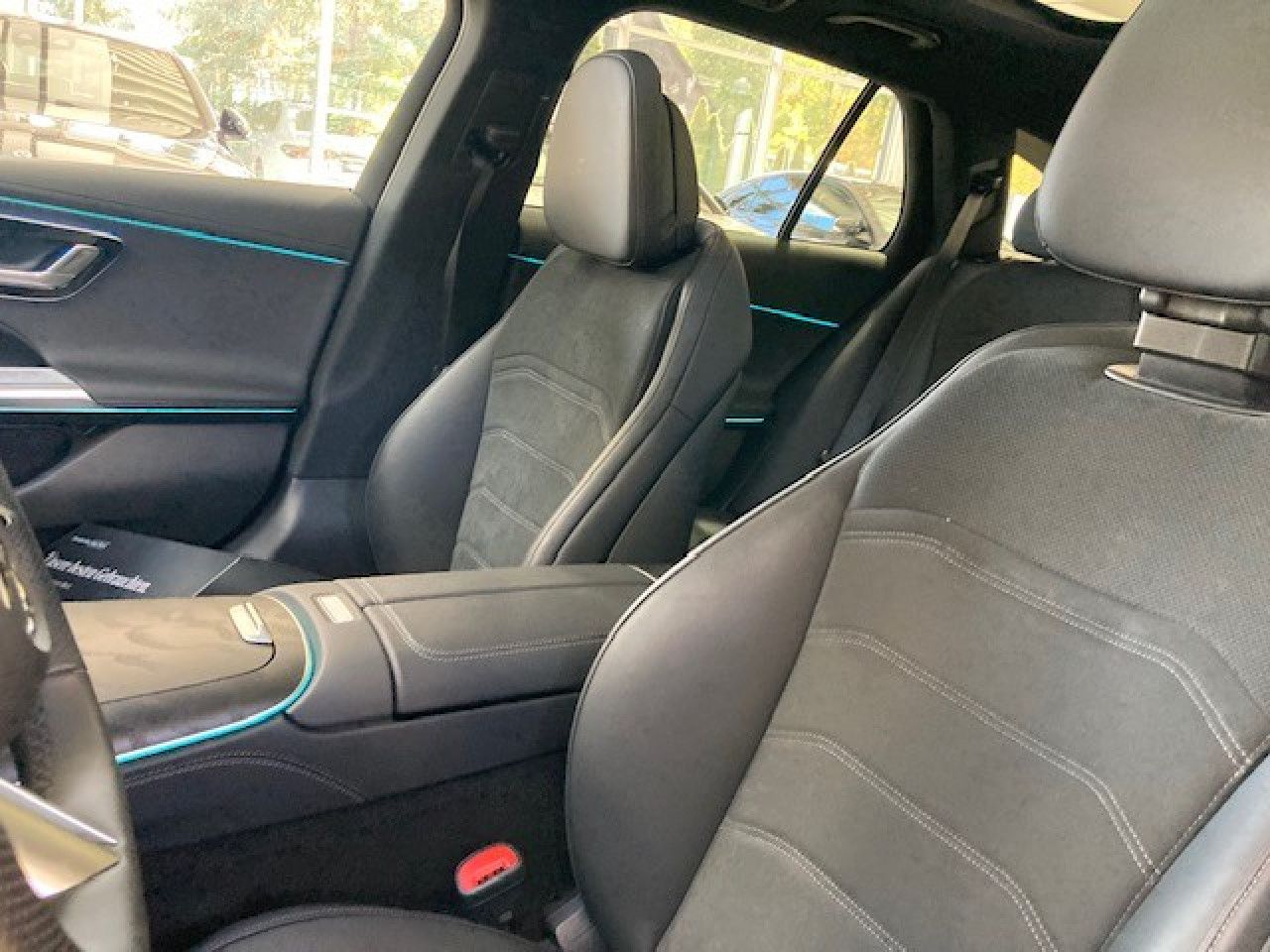 Mercedes-Benz E-Klasse – Bild 10
